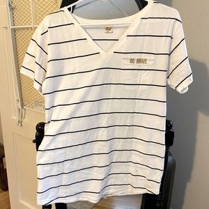 Sseko Be Brave pocket T-shirt. Size 1 fits  S/M